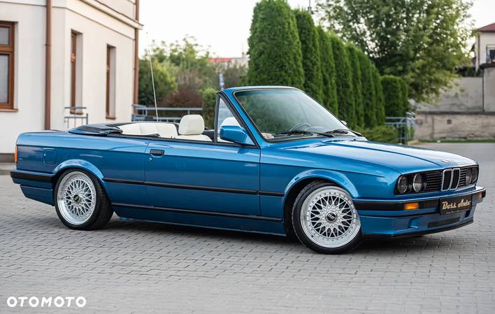 BMW Seria 3 325i Cabriolet - 2