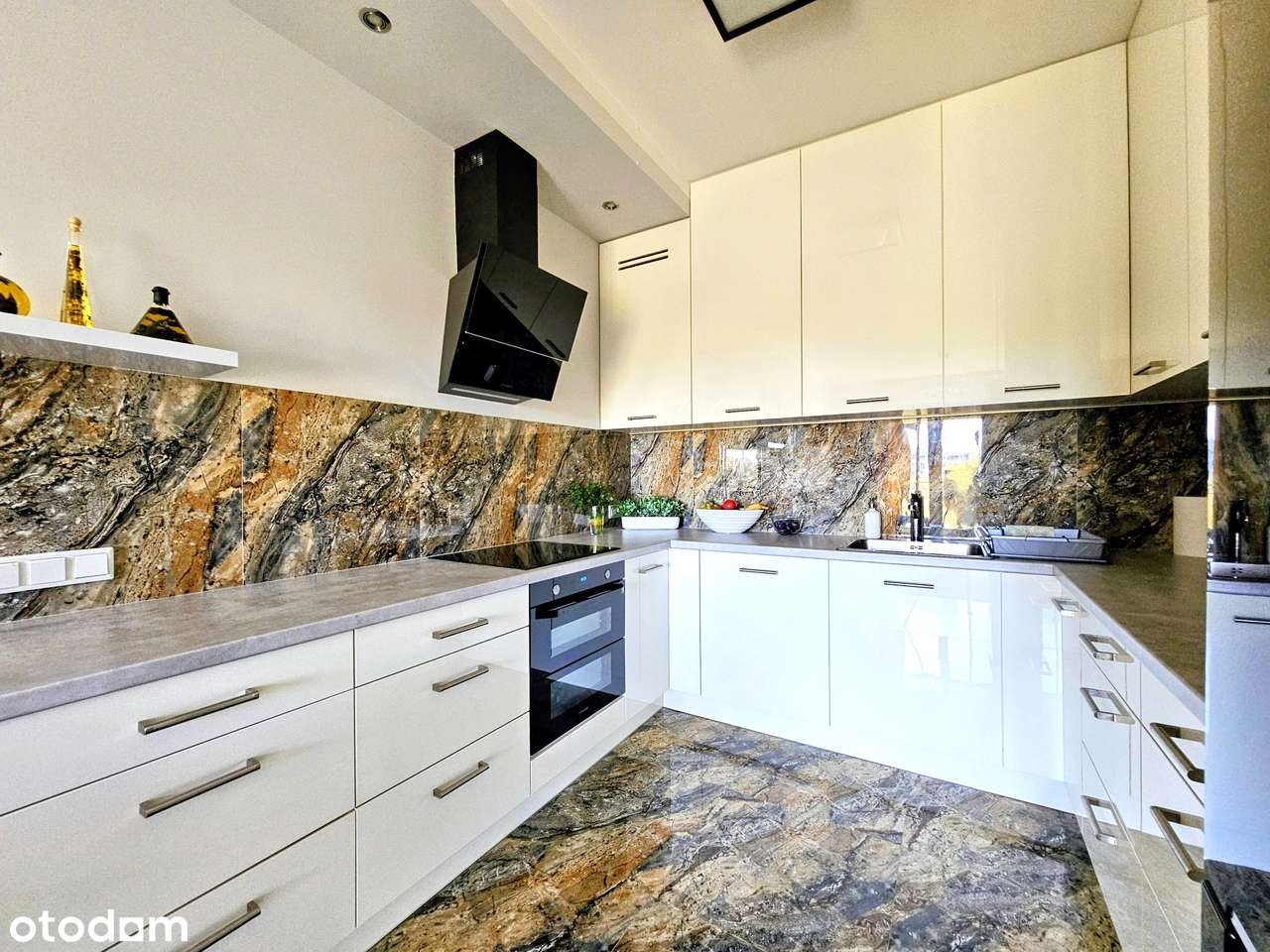 Ciche mieszkanie 47 m2- dwa pokoje. Duży balkon. Zieleń. Warszawa-3