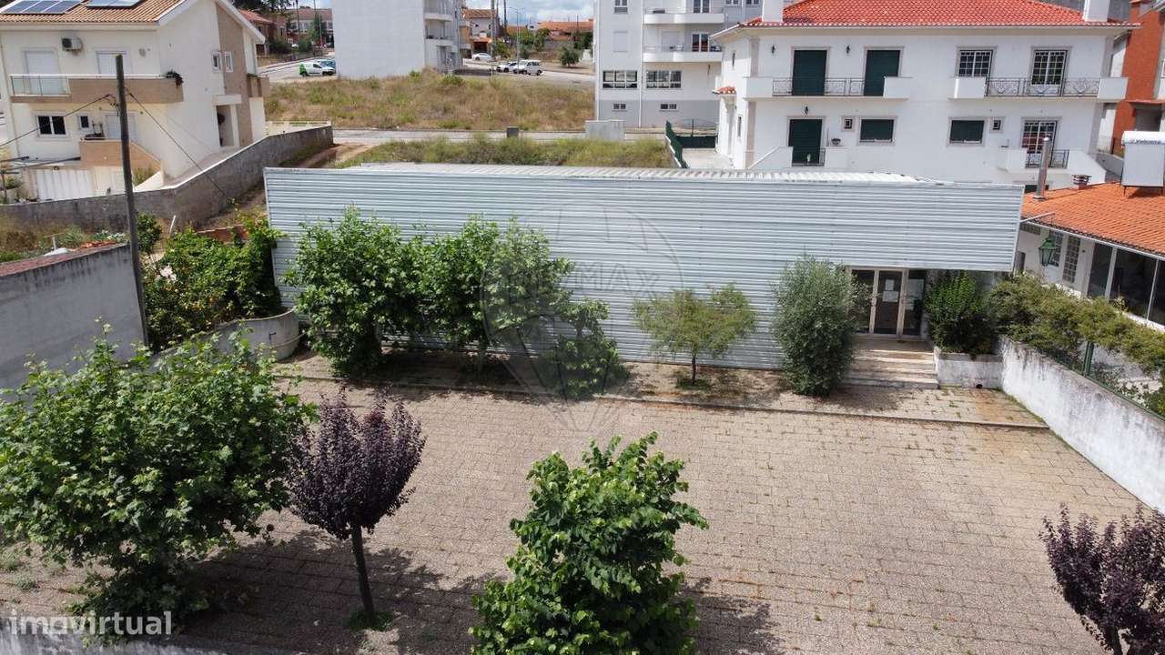 EDIFÍCIO DESTINADO A COMÉRCIO SERVIÇOS E/OU ARMAZÉM - Grande imagem: 2/7