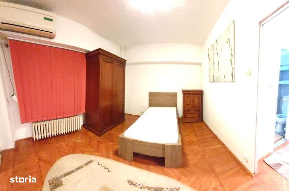 Vanzare Apartament 4 camere - decomandat 102 MP- bloc MONOLIT - UNIRII-4