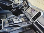 Porsche Cayenne Diesel Tiptronic S - 27