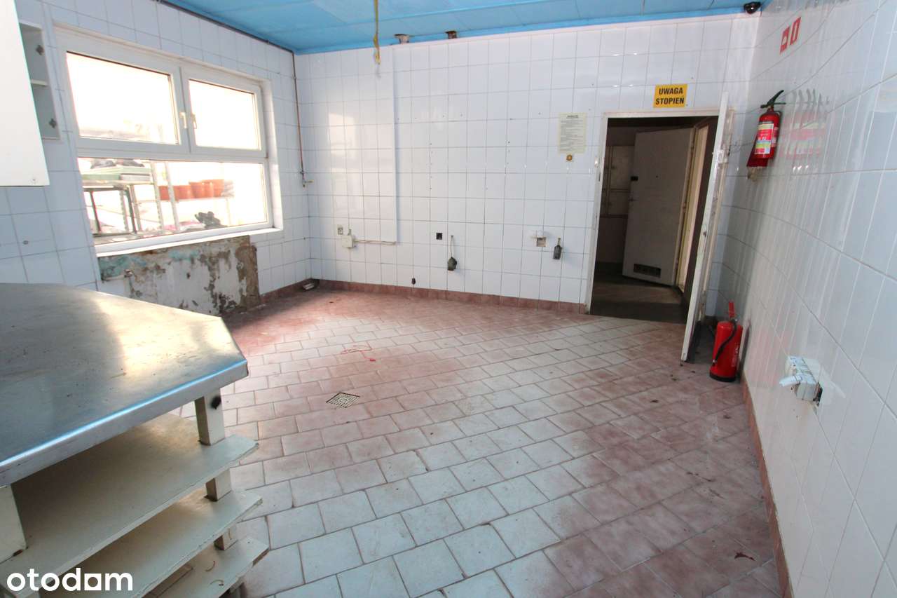 Obiekt komercyjny usługowy ** 599 m2 ** z zapleczem gastronomicznym-12