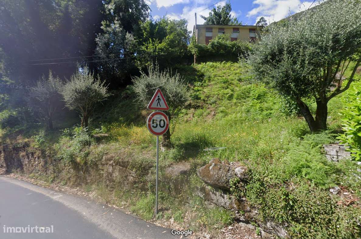 Terreno com Projeto Aprovado no Gerês – Vistas Incríveis para a Albufe - Grande imagem: 4/16