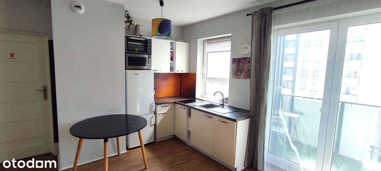 Dwupokojowe mieszkanie z balkonem i garażem w apartamentowcu na Woli - Pełny obrazek: 4/18