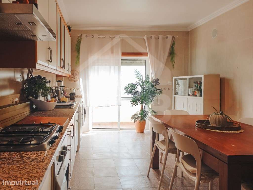 Apartamento T3 em Samora Correia-7
