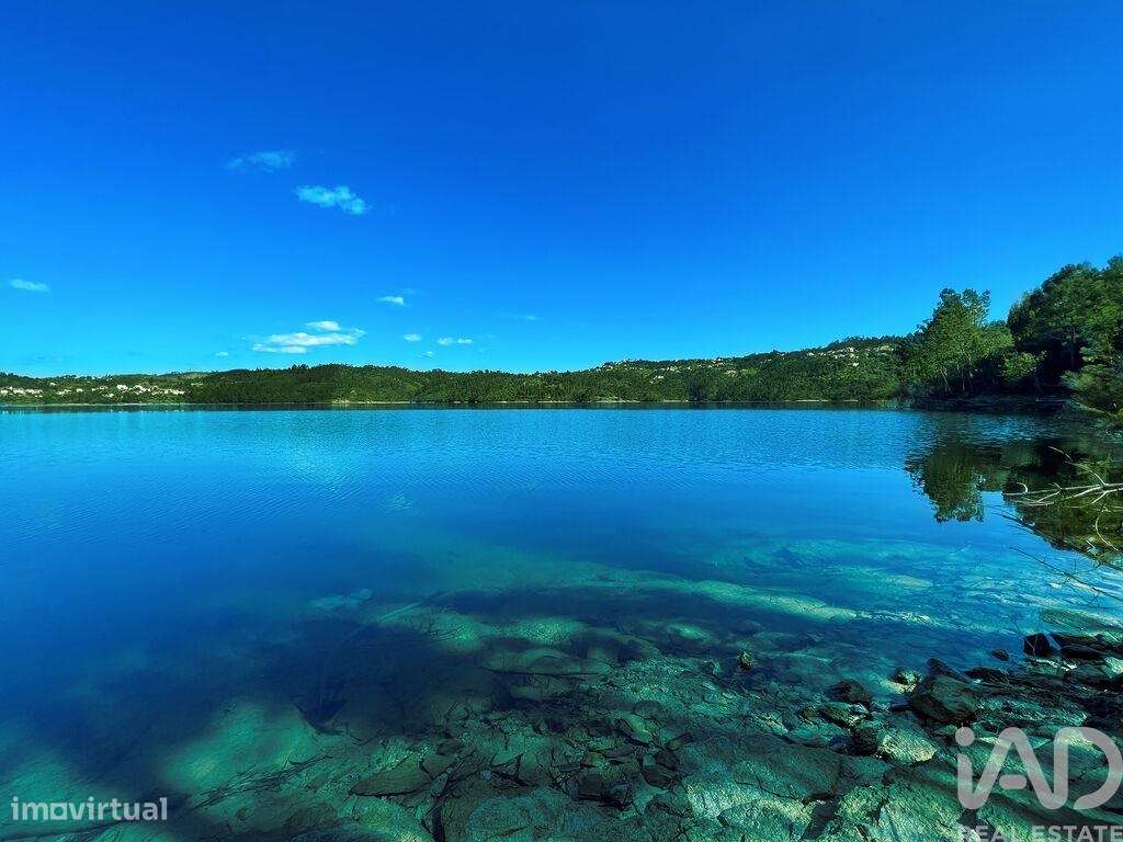 Terreno para construção em Serra e Junceira de 372860,00 m2 - Grande imagem: 4/29