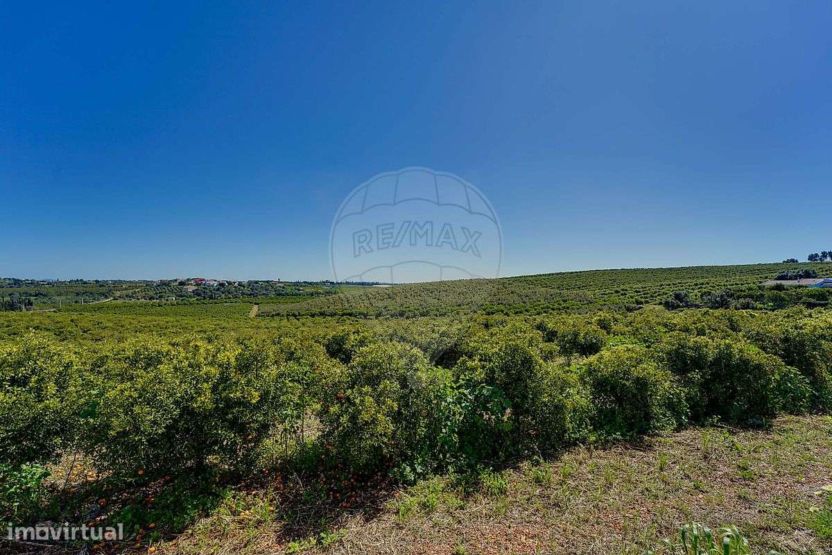 Moradia T2 para venda-24