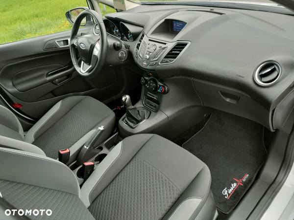 Ford Fiesta 1.5 TDCi Titanium - 4