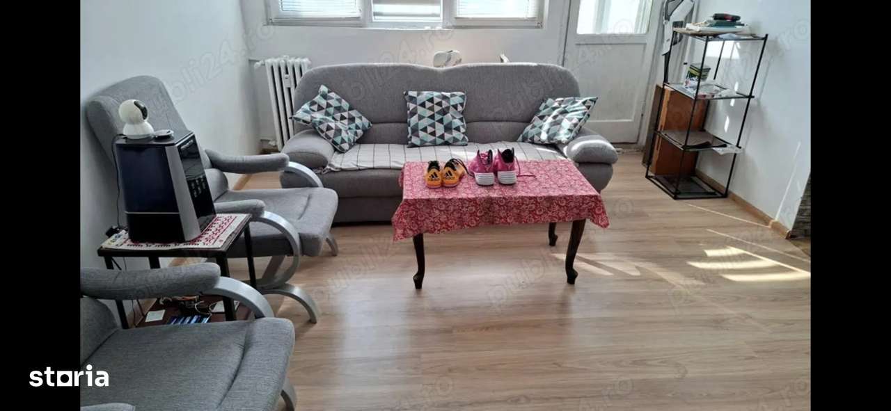 APARTAMENT DE VANZARE CU DOUA CAMERE IN ZONA ION MIHALACHE SEC.1