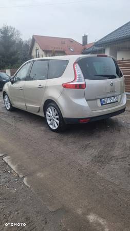 Renault Grand Scenic - 3