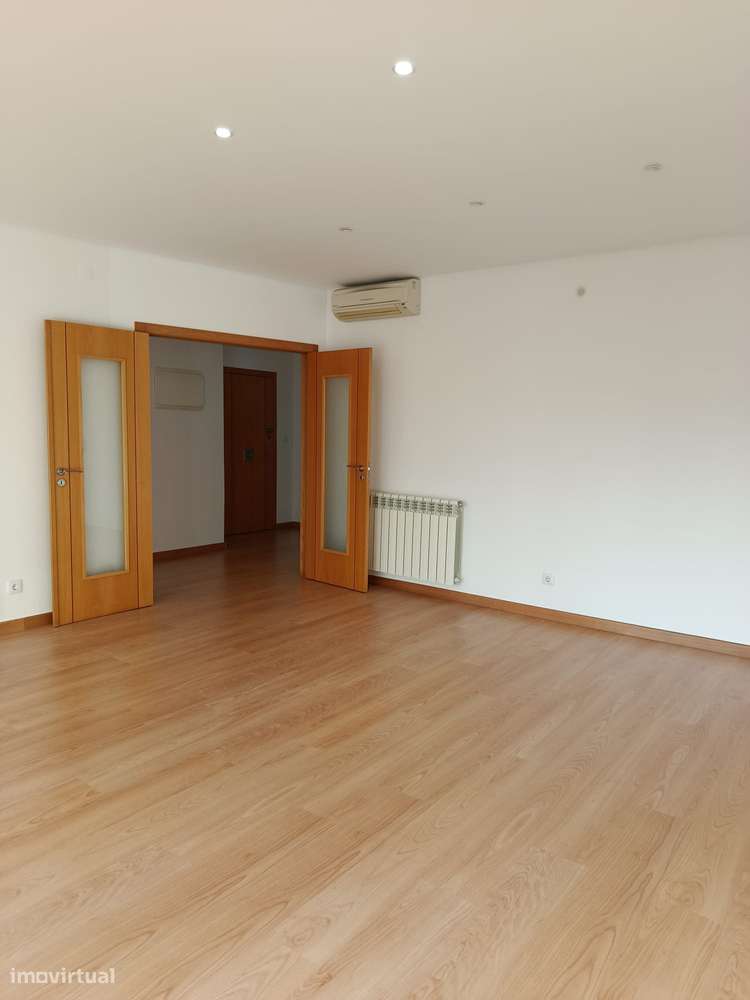Apartamento, 118 m², Odivelas-20