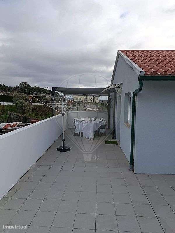 Moradia T2 para venda - Grande imagem: 3/15