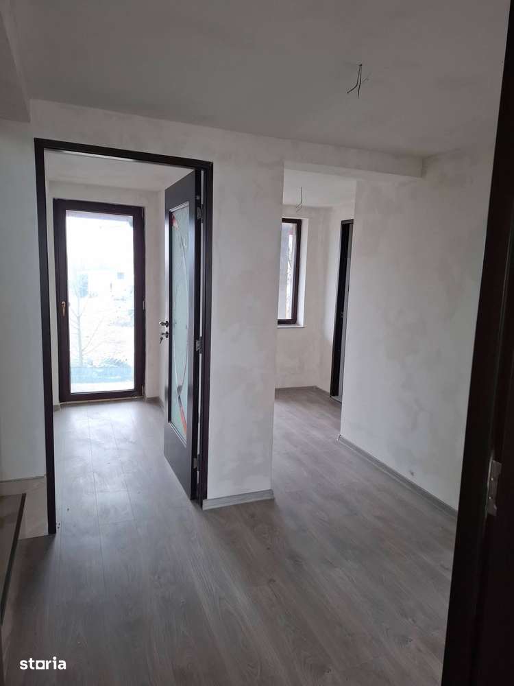 De vanzare Vila in Horia cu o suprafata teren de 517mp, 169.000euro-1