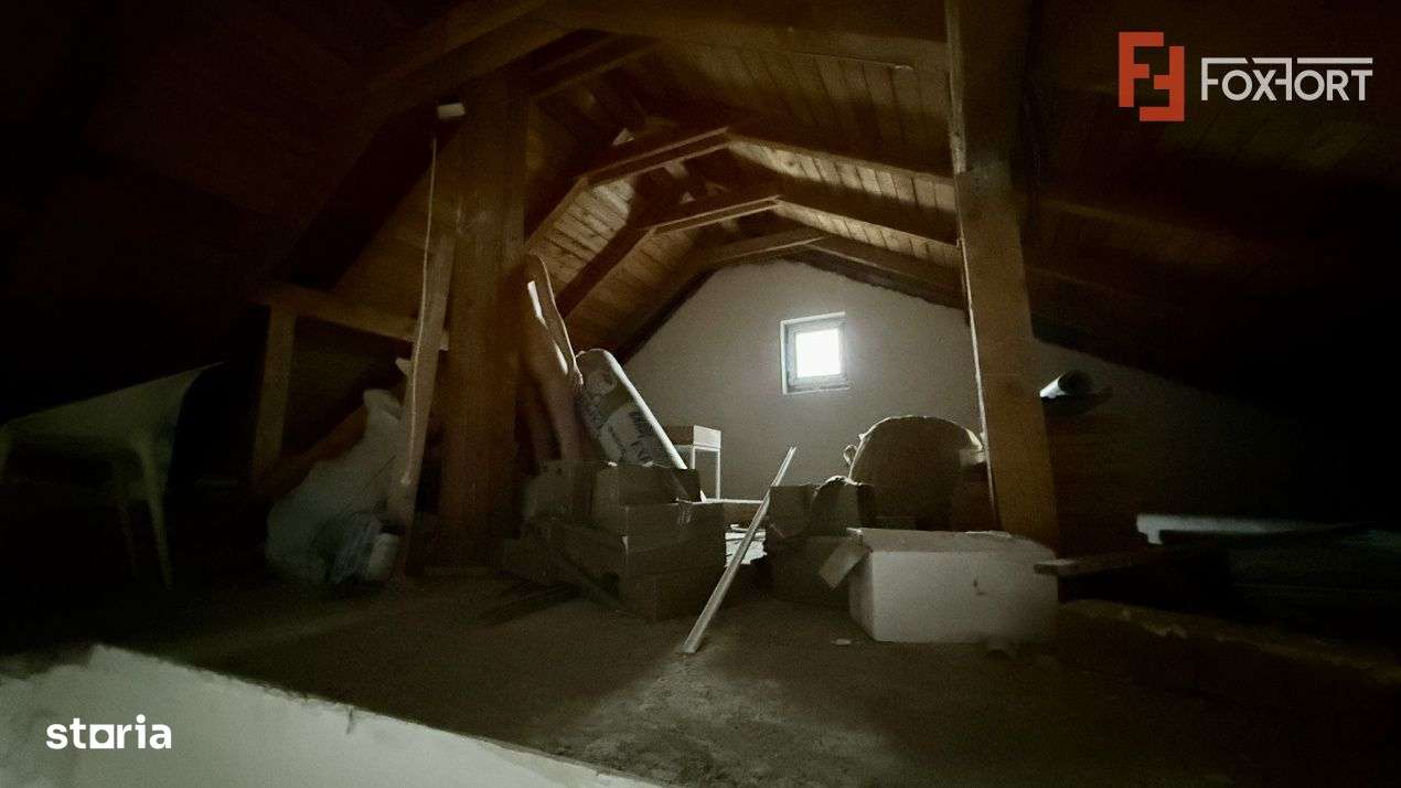 Duplex cu 3 camere, pod mansardabil si panouri fotovoltaice - Calea Ur-10