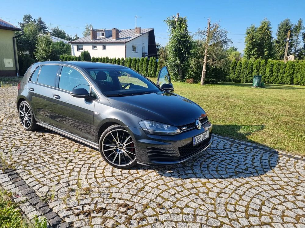 Volkswagen Golf VII (2012-2020) GTD 2.0 TDI SCR DSG 2016