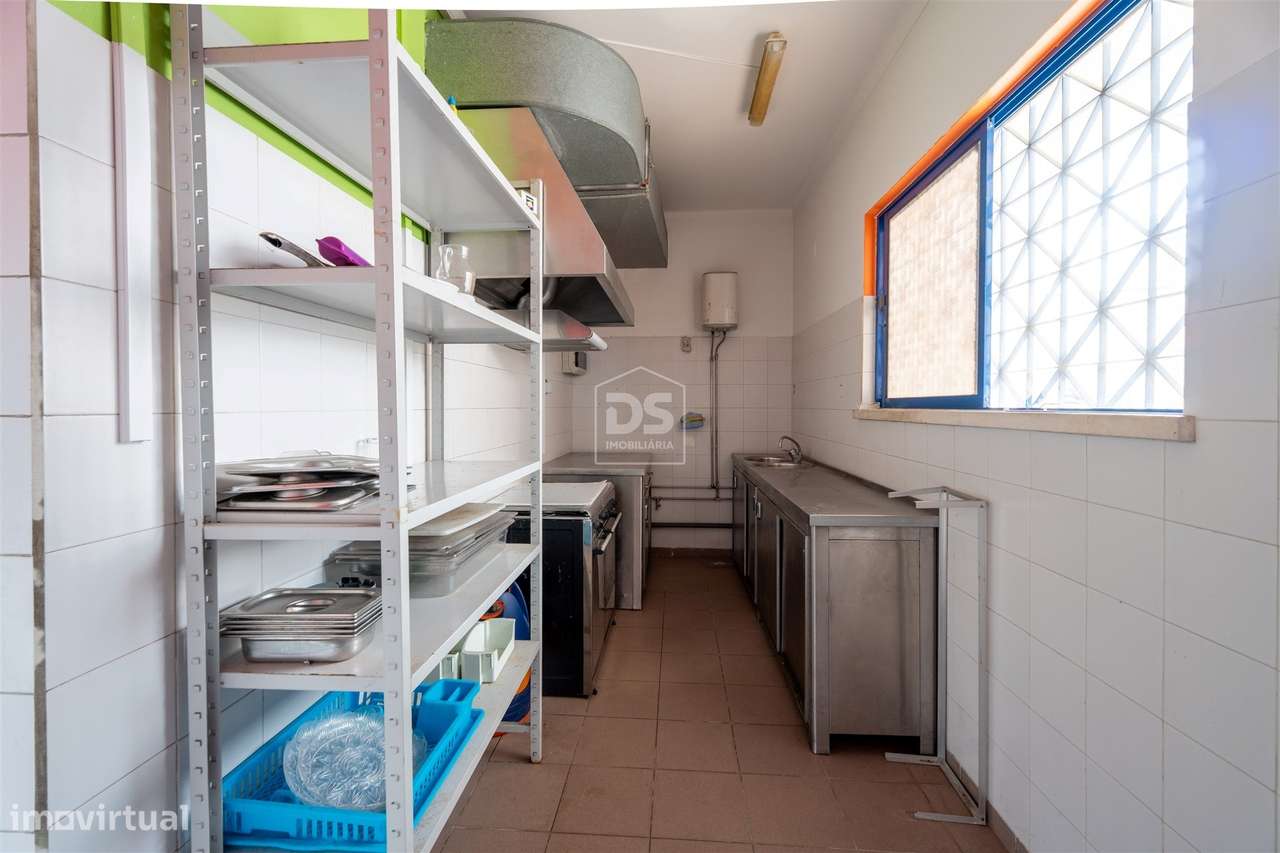 Loja  Venda em Leiria, Pousos, Barreira e Cortes,Leiria-7