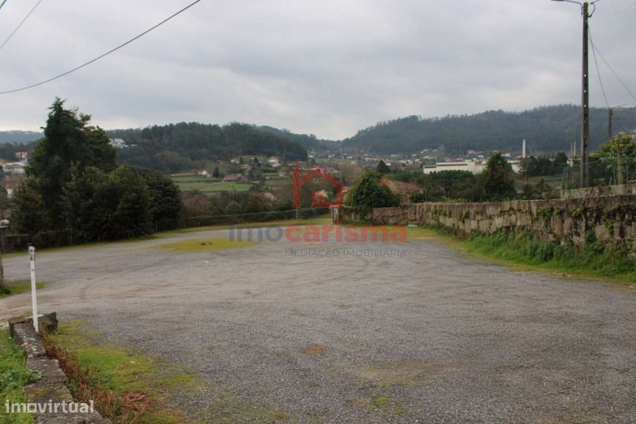 Terreno para construção com 612 m² em São Martinho do Campo, Santo Tir - Grande imagem: 4/6