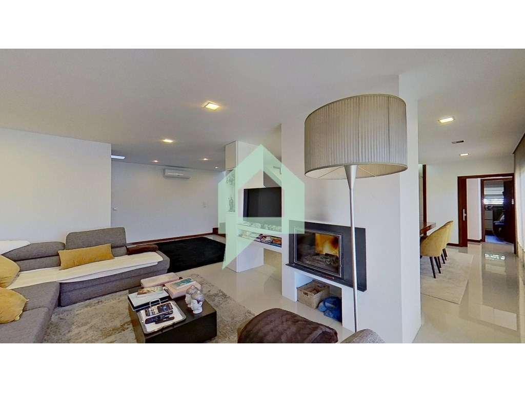 Moradia individual, com três quartos, em Carvalhal, Barcelos.-8