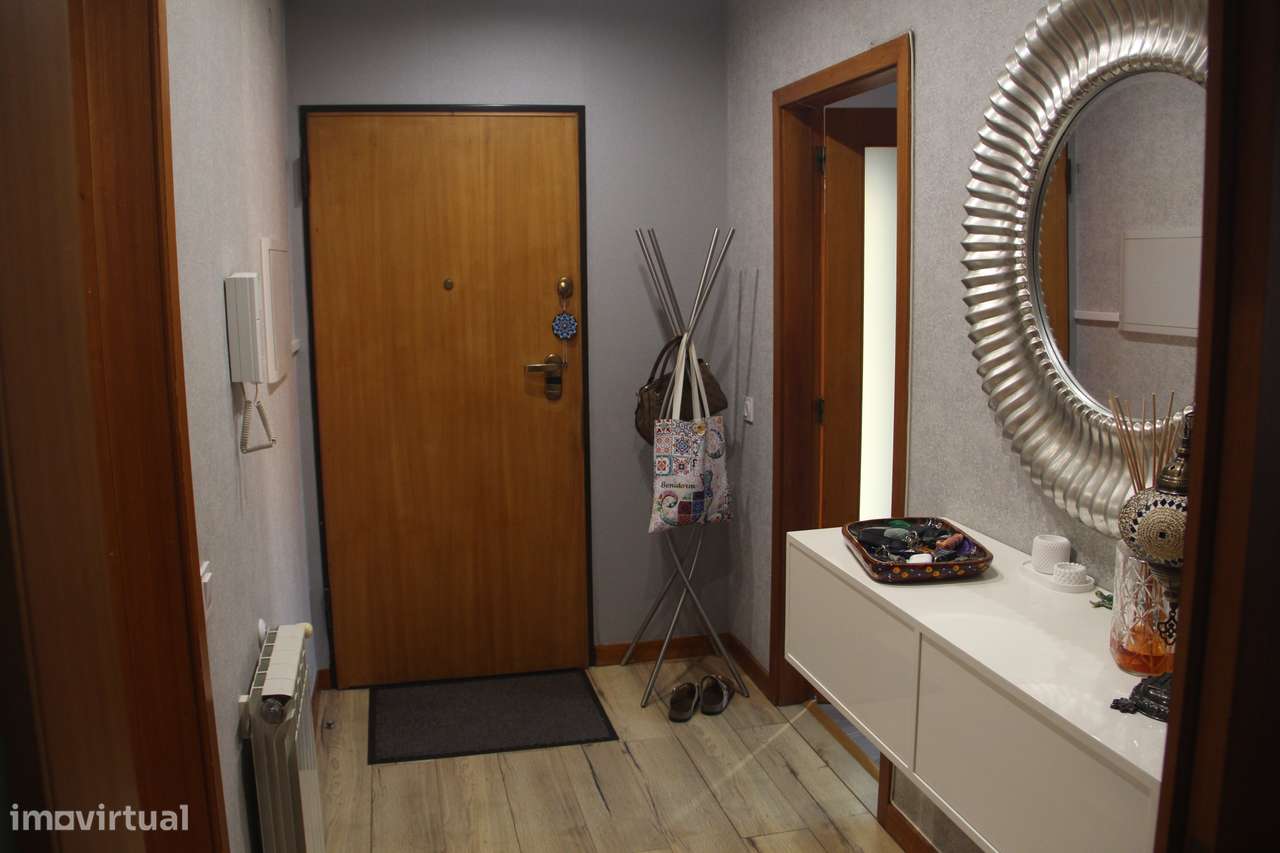 Apartamento T3 com 2 frentes na Maia-46