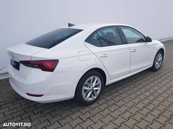 Skoda Octavia 2.0 TDI DSG Style - 5