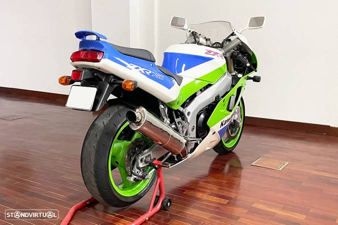 Kawasaki ZXR 750 - 6