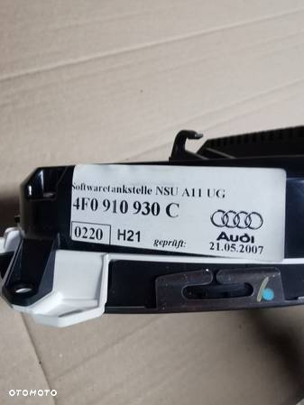 Licznik Audi A6 C6 4.2 FSI 4F0910930C Europa - 3