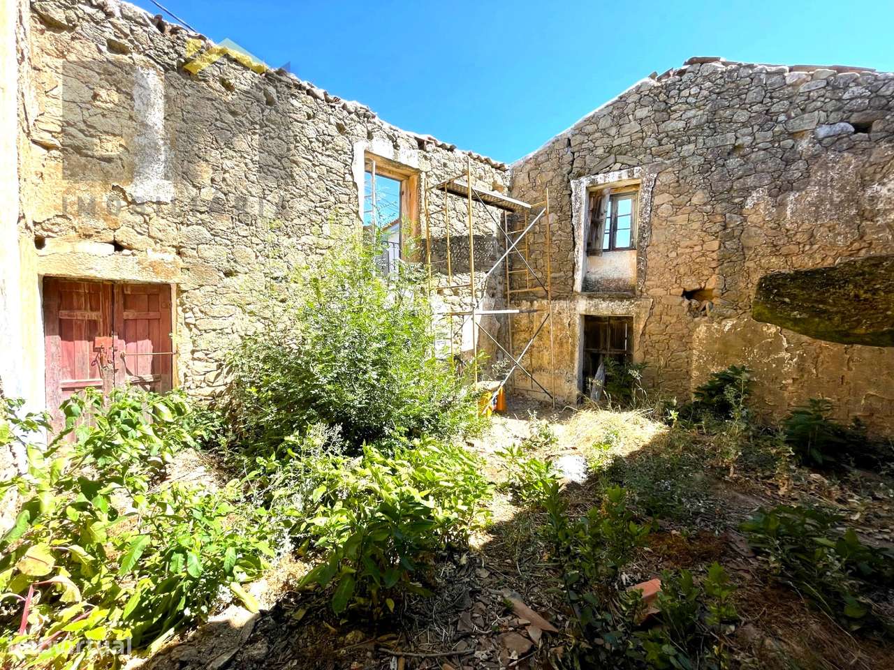 Moradia para Restaurar T0 Venda em Escalos de Cima e Lousa,Castelo Bra - Grande imagem: 5/9