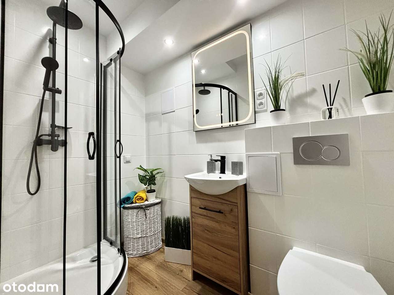 Mieszkanie przy PL. Narutowicza z balkonem-5