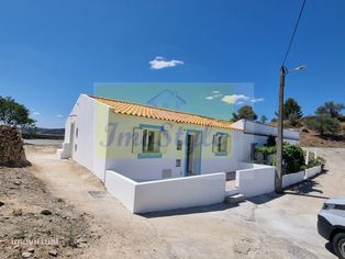 Casa térrea em Odeleite