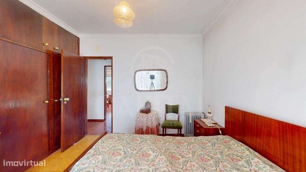 ✨ T2 com Entrada Independente e Espaço Exterior em Porto Salvo-10