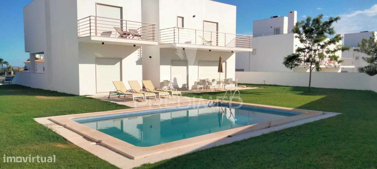 Moradias de luxo Isoladas V4  com piscina e Vista para o mar - Grande imagem: 2/21