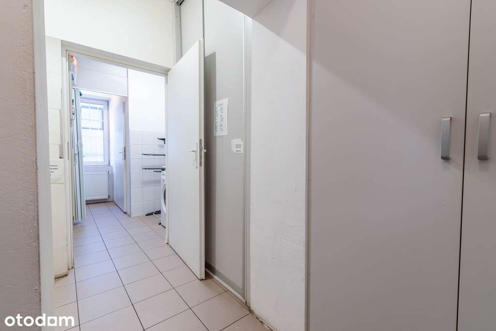 Lokal usługowy, centrum Tułowic 109 m2-13