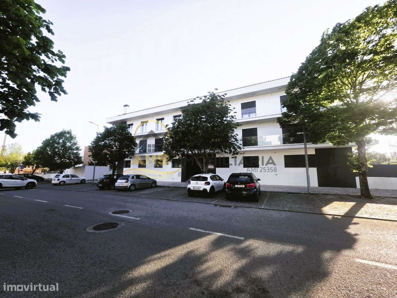 APARTAMENTO T3 COM TERRAÇO DE 186M²-48