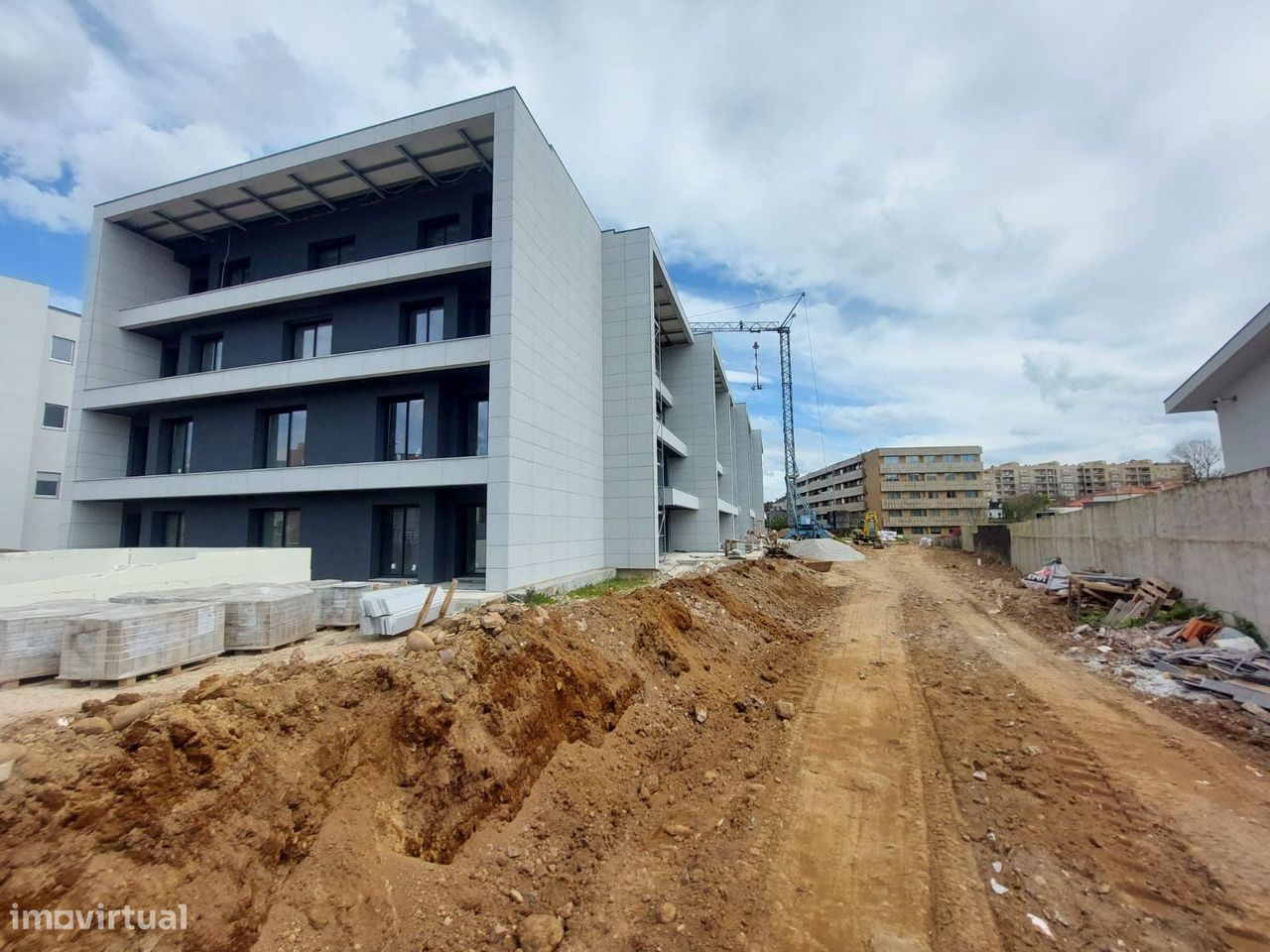 T1 Novo Último Piso c/ Piscina e Lugar de Garagem em Canidelo - Grande imagem: 1/21