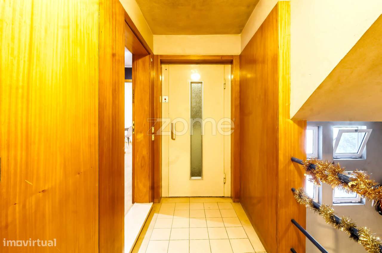 Apartamento T3 ao Metro Pedro Hispano Sra. Da Hora - Grande imagem: 2/43