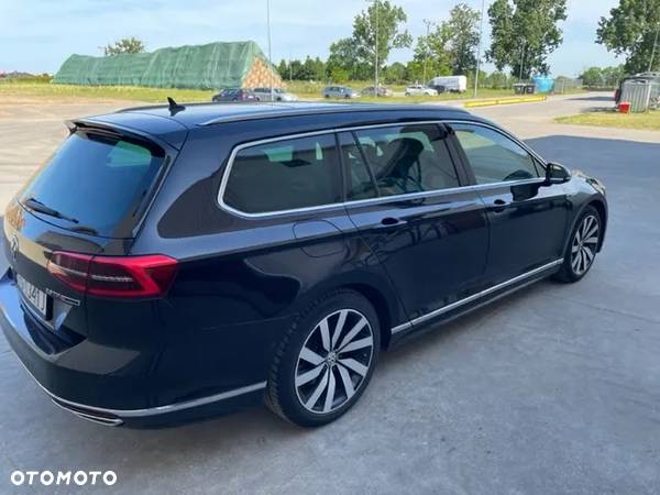 Volkswagen Passat 2.0 TDI Bi-Turbo BMT 4Mot Highline DSG - 8