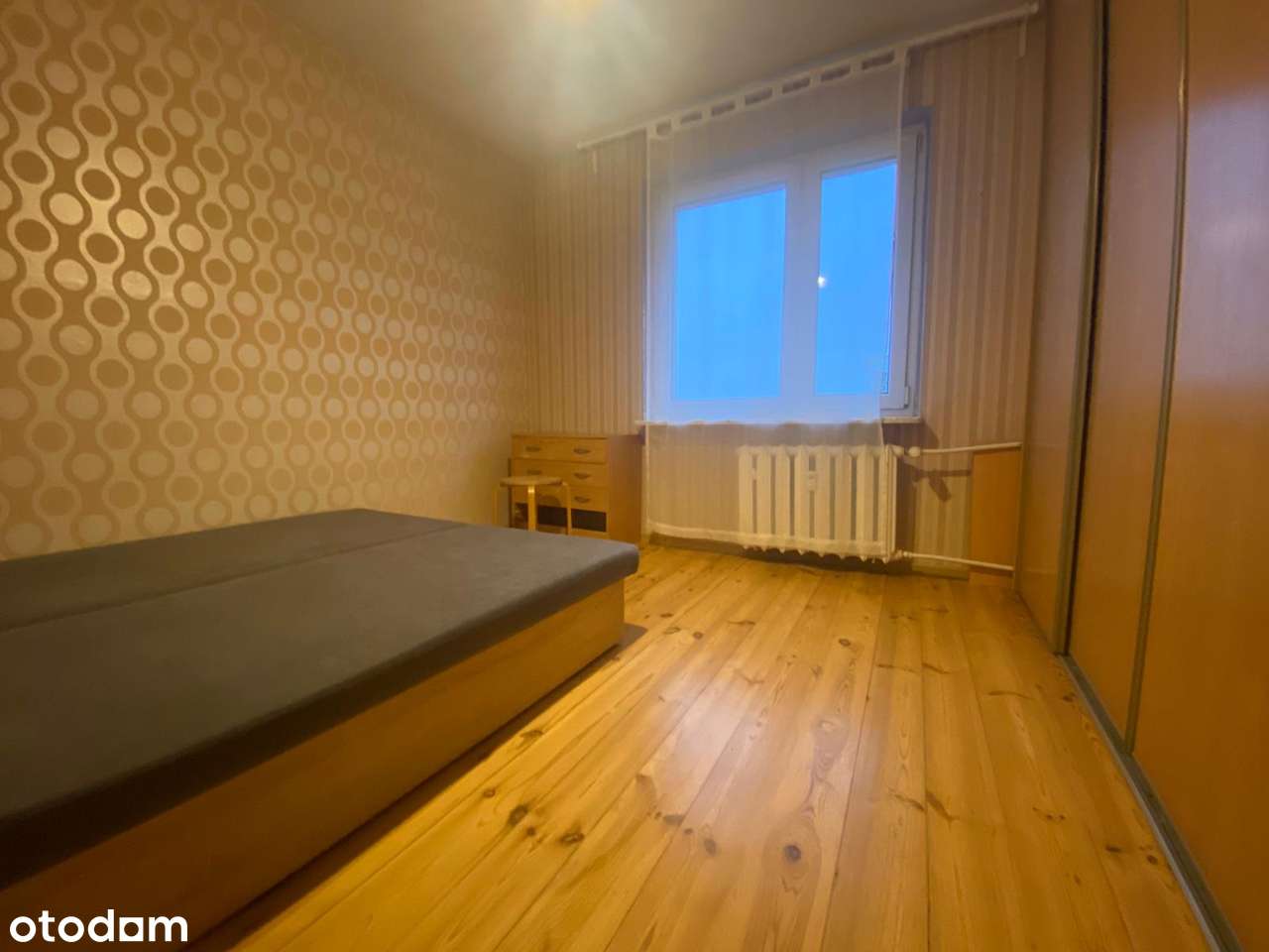 Przestronne 4-pokojowe mieszkanie z balkonem-7