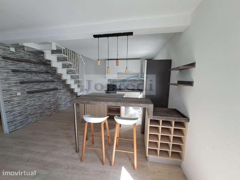 Moradia T4 na Aroeira-25