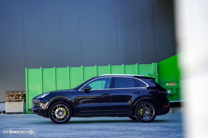 Porsche Cayenne - 29