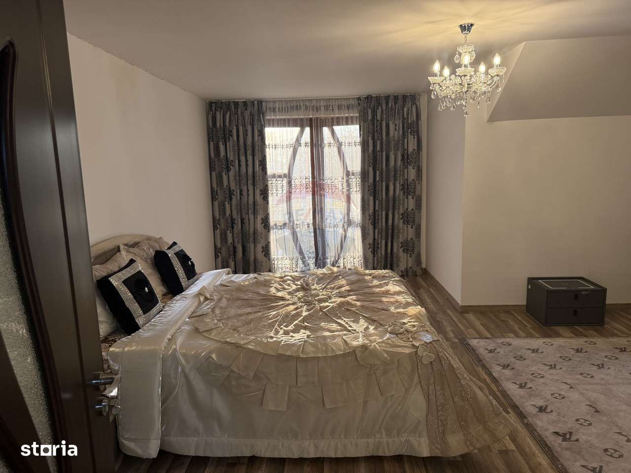 Casă / Vilă de vânzare cu 5 camere – Cartierul Nou, Sascut-12