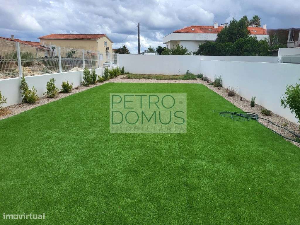 T3 COM TERRAÇO E JARDIM PRIVATIVO - PARCEIROS-16