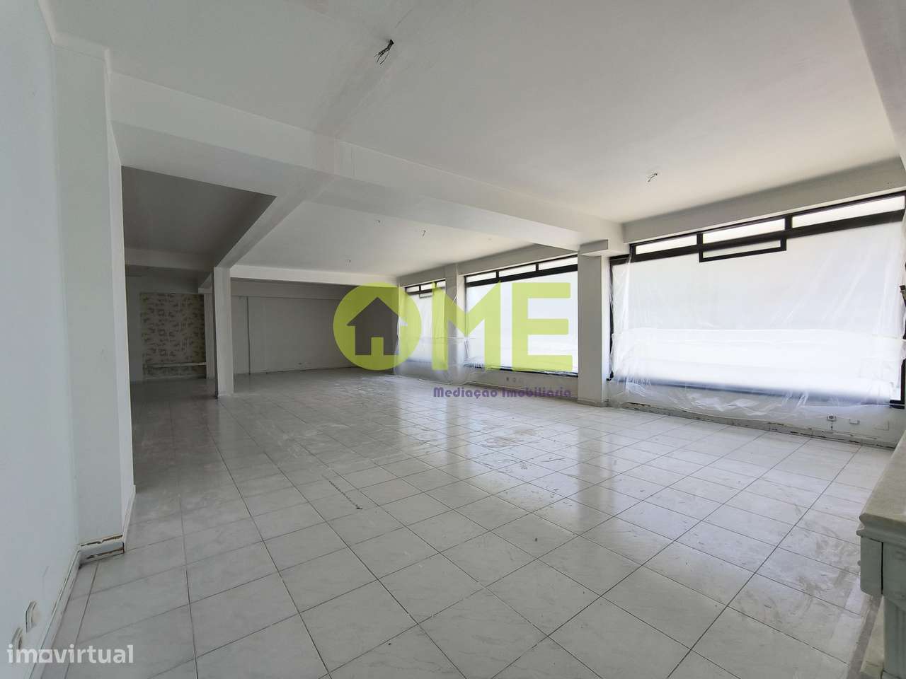 Loja Comercial/Serviços em Ourém - Excelente Oportunidade-9