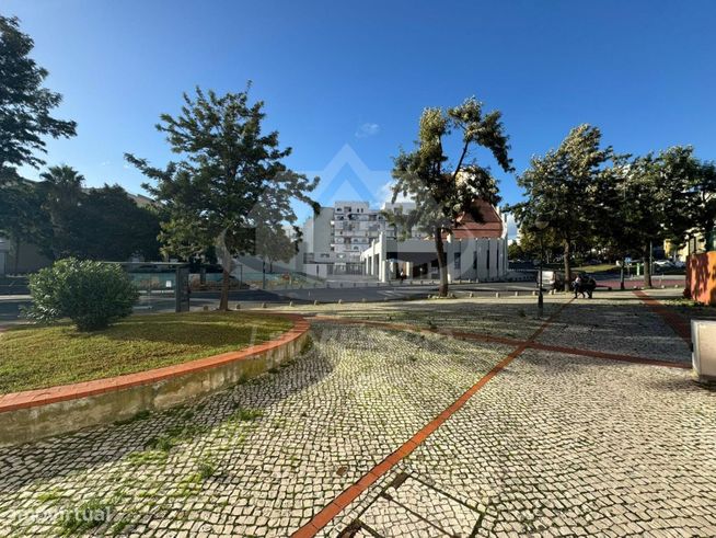 Apartamento T3 com arrecadação em Marvila, Lisboa-26