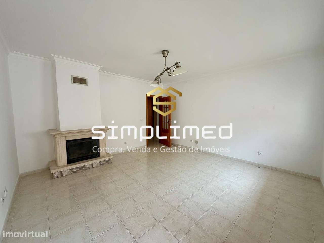 Apartamento T2 na Quinta do Conde ( NJ )-5