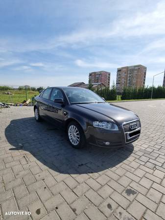 Audi A4 1.9 TDI Avant - 4