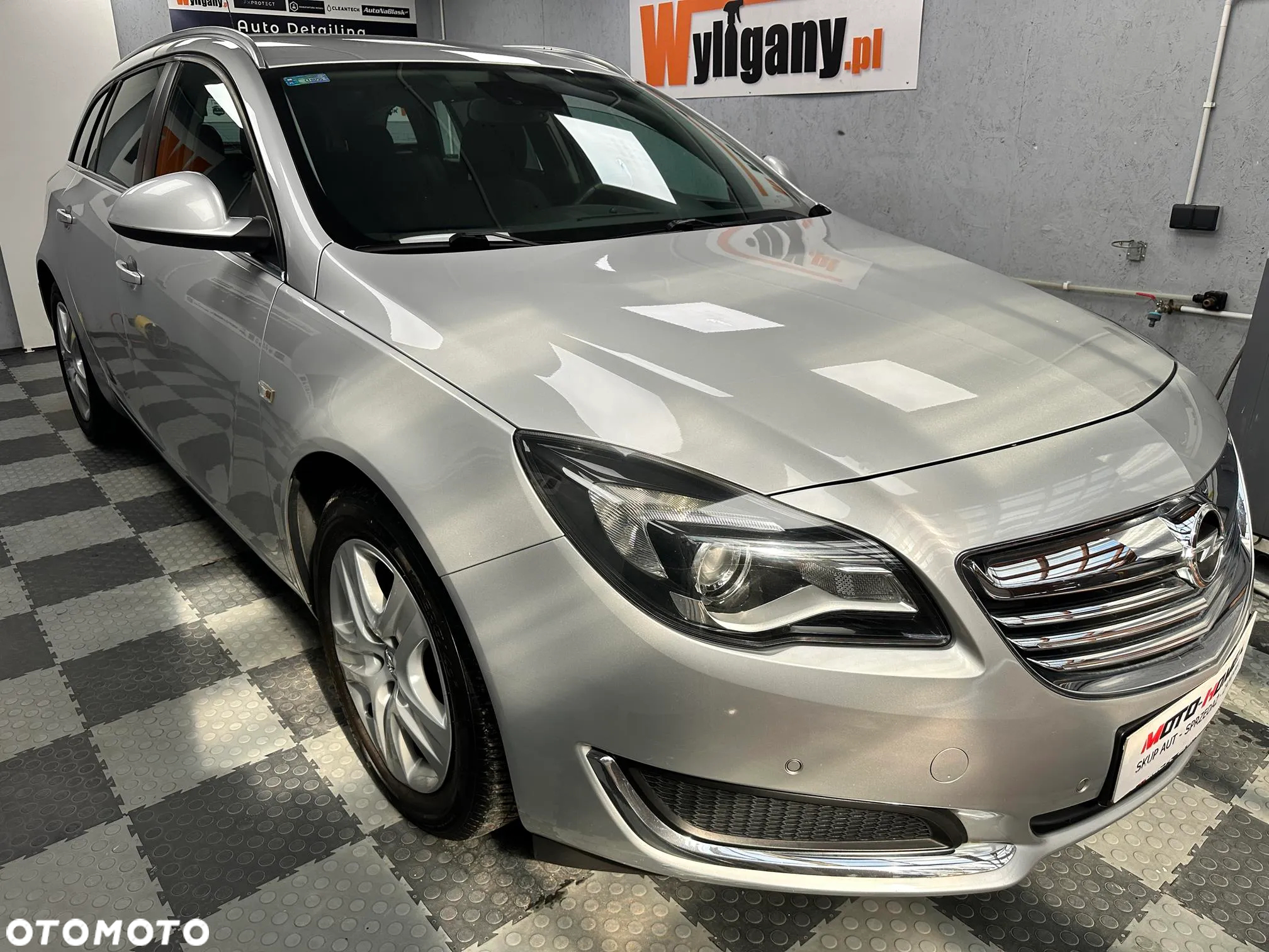 Opel Insignia 2.0 CDTI - 23