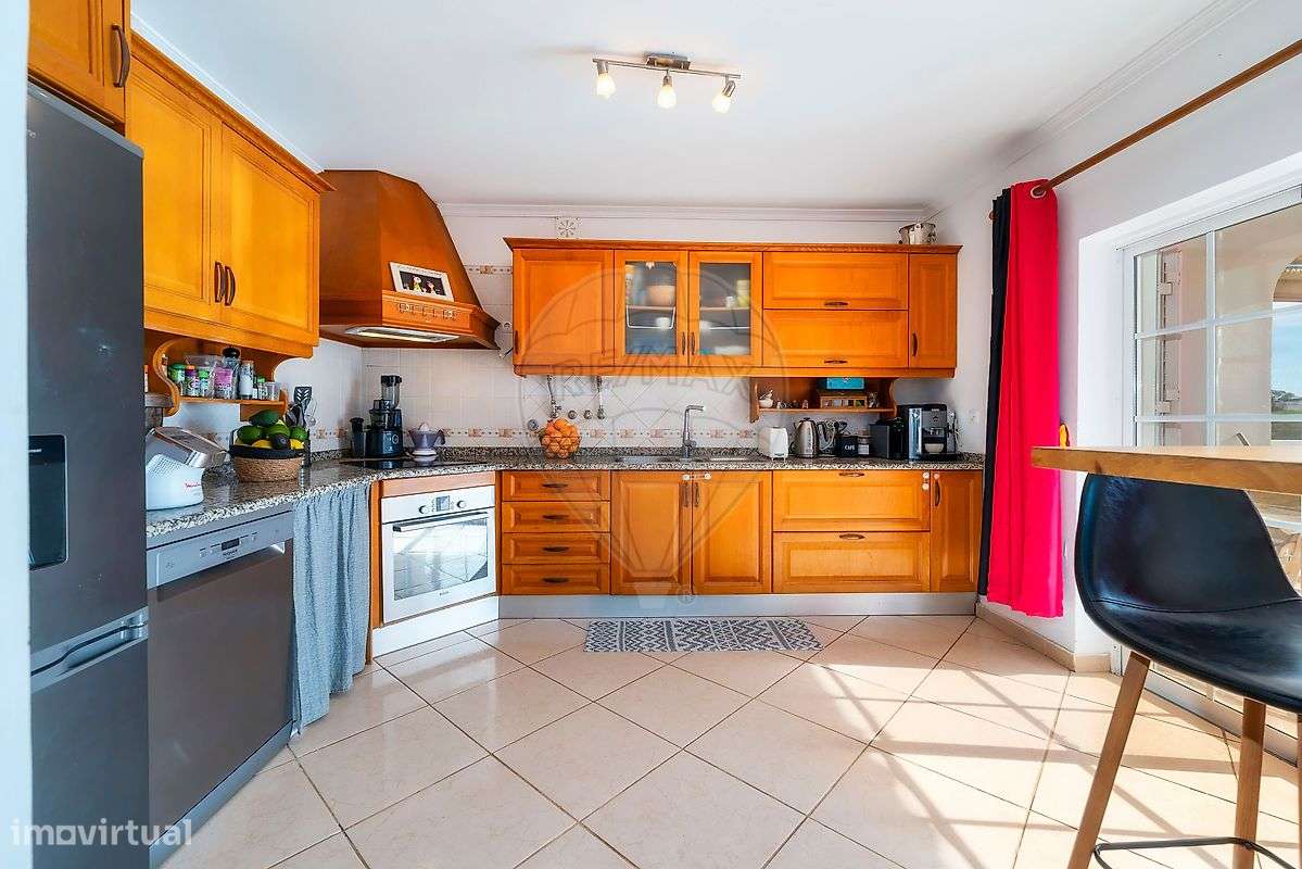 Moradia T4 para venda-8