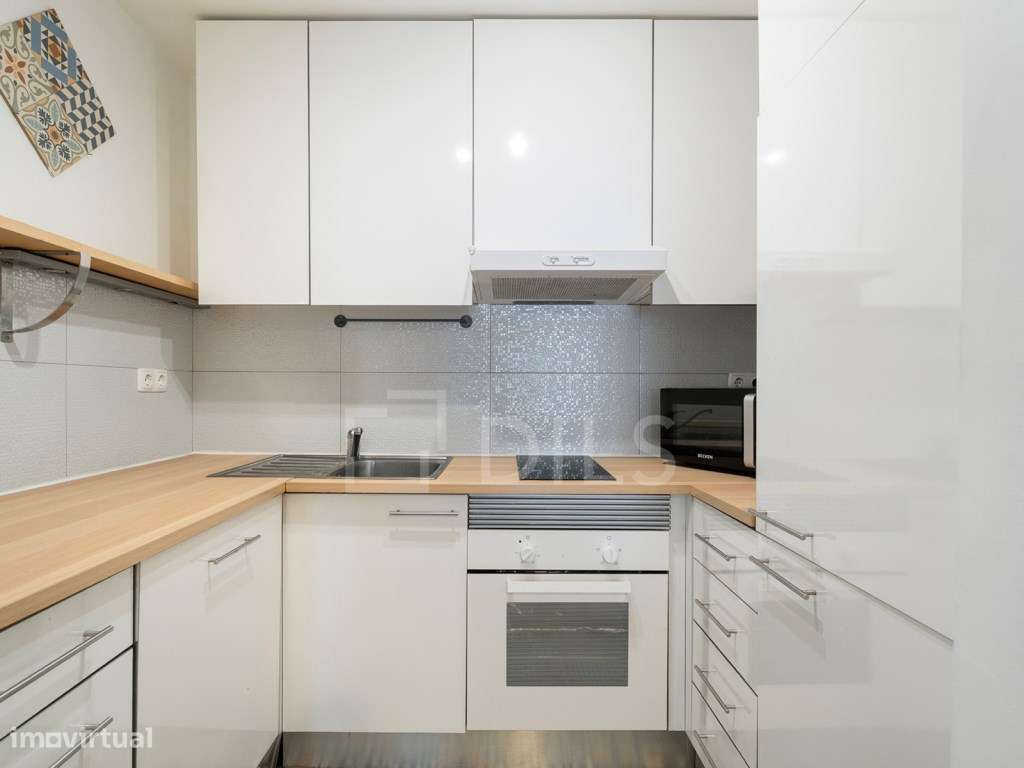 Apartamento T1, para arrendamento, localizado junto à Graça. - Grande imagem: 4/20
