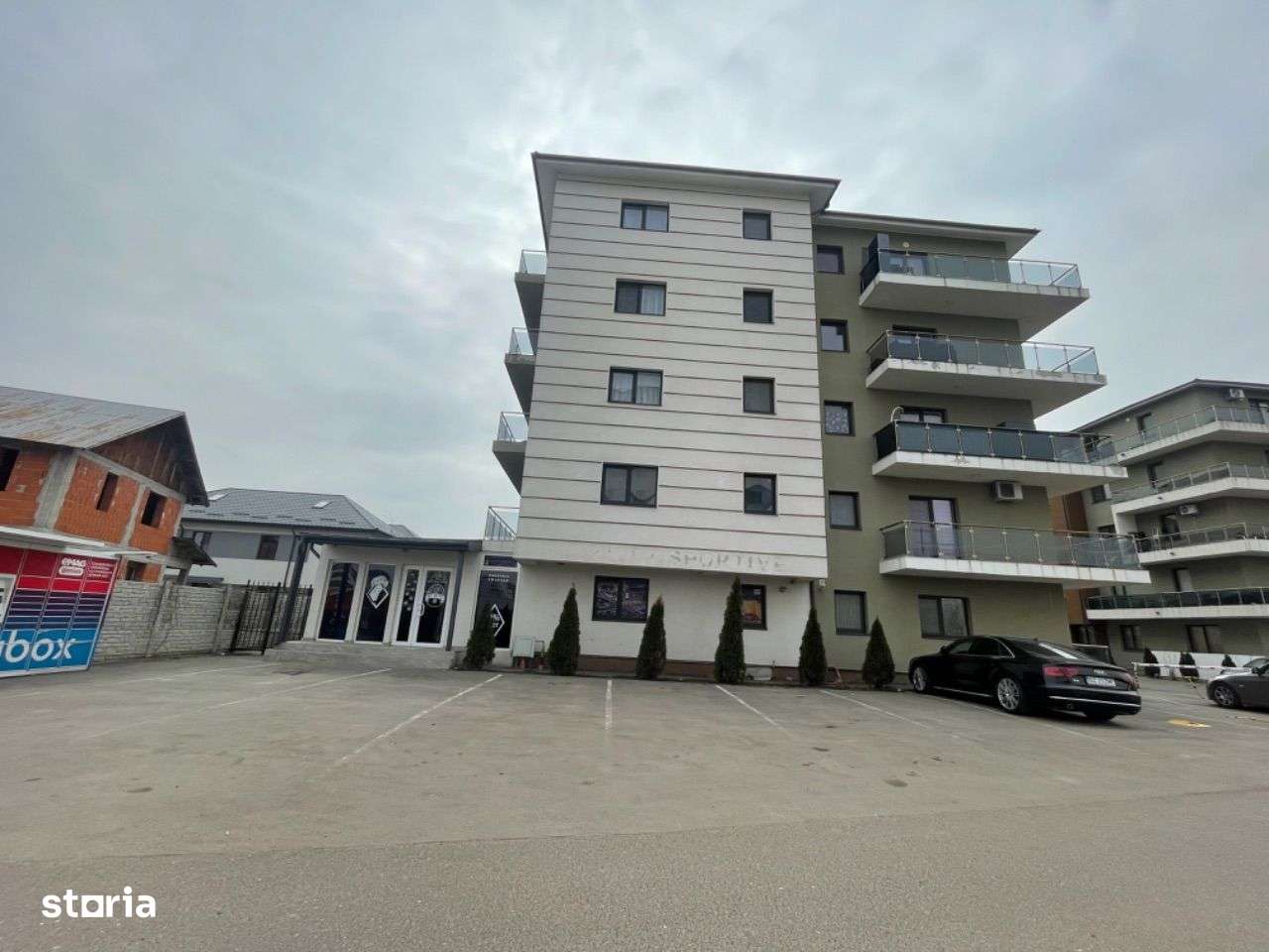 Spatiu comercial 96.60 mp, curte 16.27 mp, centrala termica, alarma - Imagine principală: 2/3