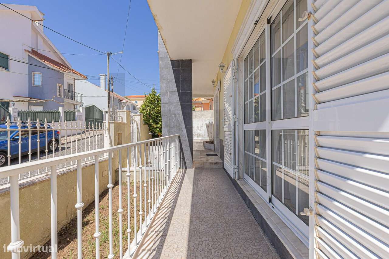 MORADIA T5 | BAIRRO DAS ARROTEIAS – CANEÇAS, ODIVELAS-24